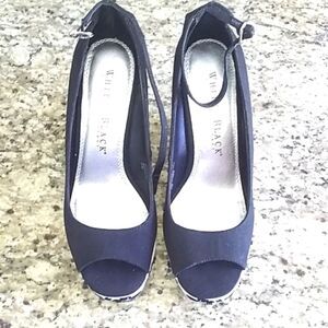 Womens White House Black Market Wedges SZ 6 1/2 M